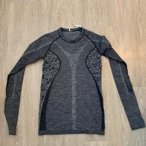 Restless Pullover Lululemon